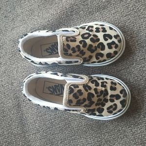 Van's leopard toddler size 7 shoes.